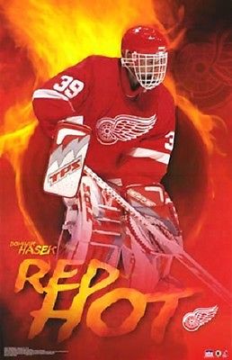 2002 Dominik Hasek Detroit Red Wings Original Starline Poster OOP Red Hot