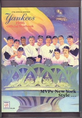 1986 NEW YORK YANKEES Yearbook NICE CONDITION