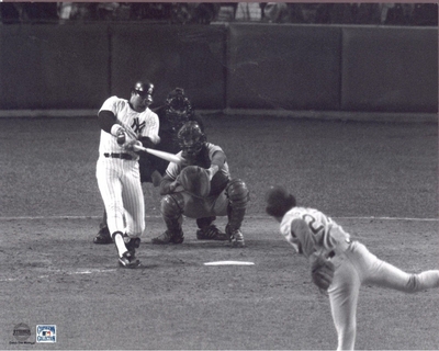 1977 Reggie Jackson NY Yankees WS 2nd HR vs Dodgers Sosa 8X10 Photo by Steiner
