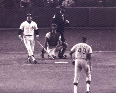 1977 Reggie Jackson NY Yankees WS 3rd HR vs Dodgers Hough 8X10 Photo by Steiner