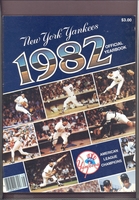 1982 NEW YORK YANKEES Yearbook NICE CONDITION