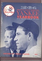 1964 NEW YORK YANKEES Yearbook NICE CONDITION